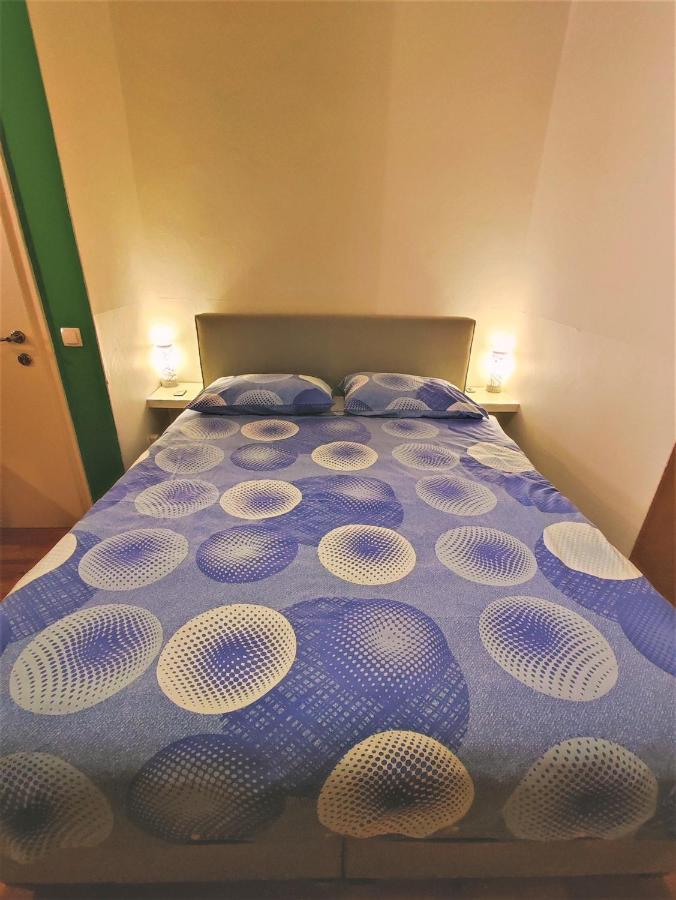 Apartment Mazza ไพราน ภายนอก รูปภาพ